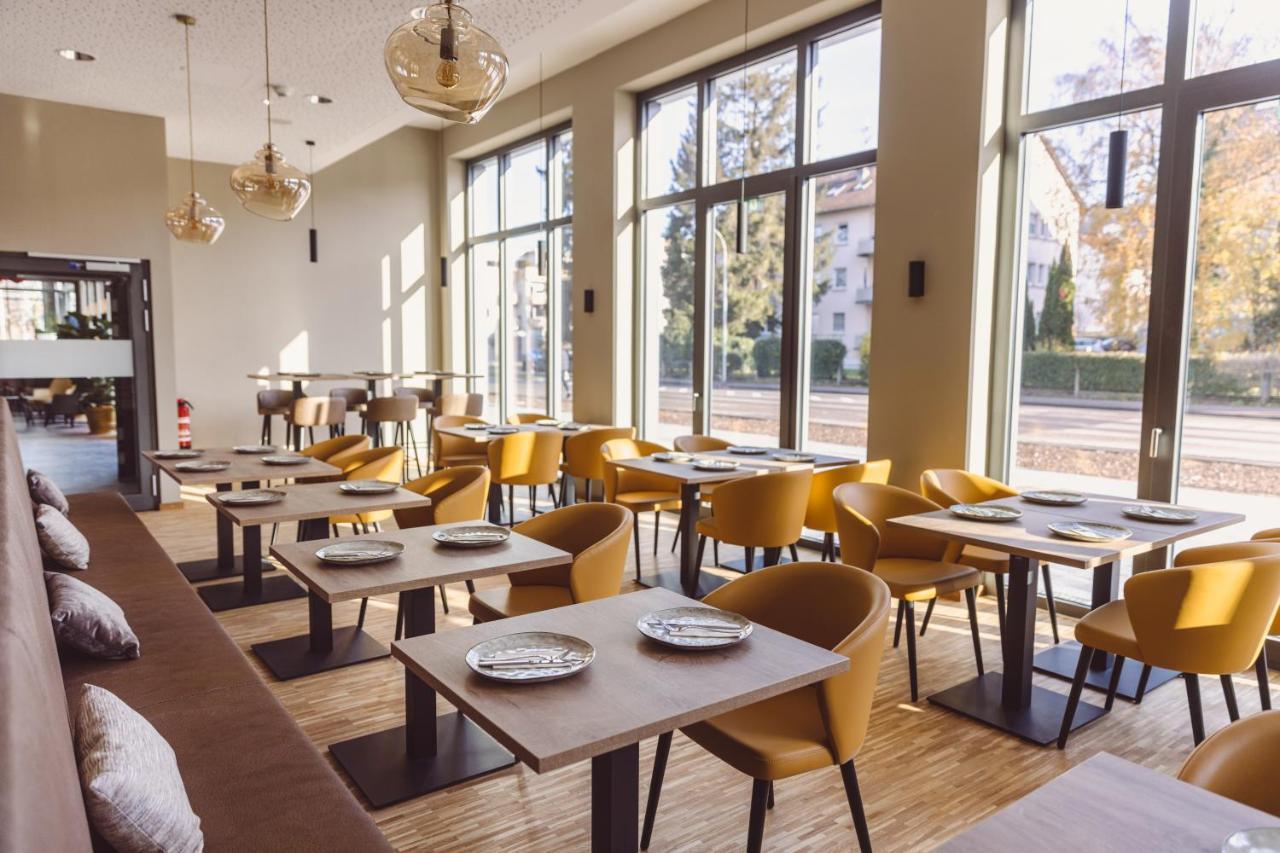 Hotel Libertas Elements Pure Merzhausen Bagian luar foto