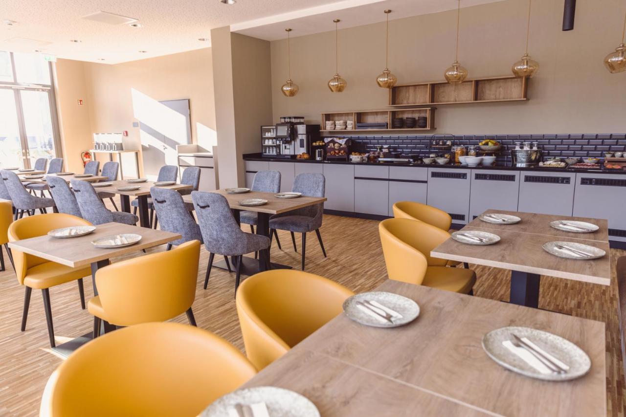 Hotel Libertas Elements Pure Merzhausen Bagian luar foto