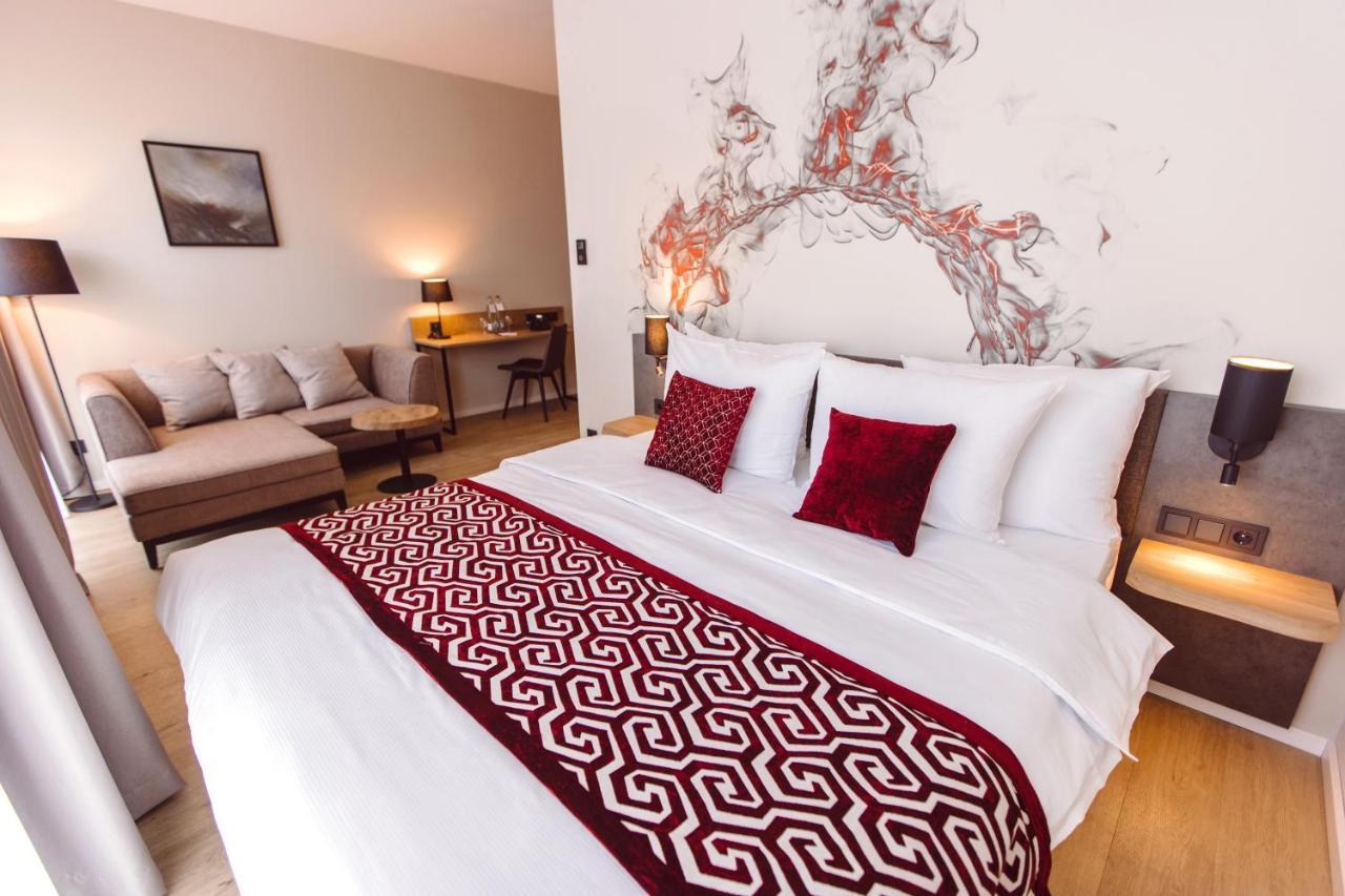 Hotel Libertas Elements Pure Merzhausen Bagian luar foto