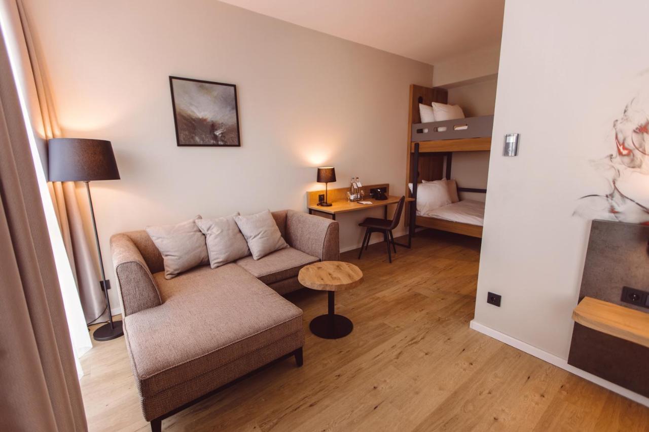 Hotel Libertas Elements Pure Merzhausen Bagian luar foto